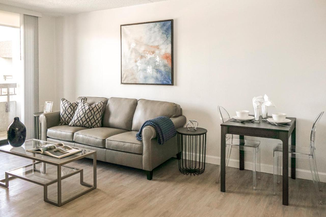 Short Term Rentals At The Park At Trowbridge Senior Community Southfield Exterior foto